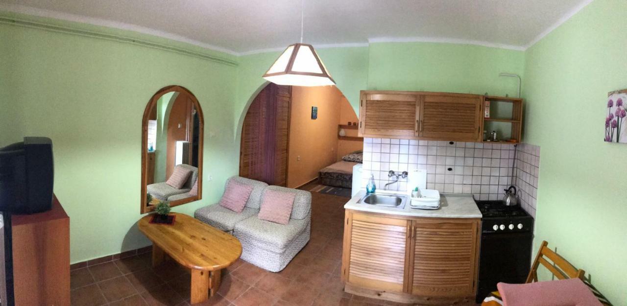Friends Villa Apartments 2 Hévíz Extérieur photo